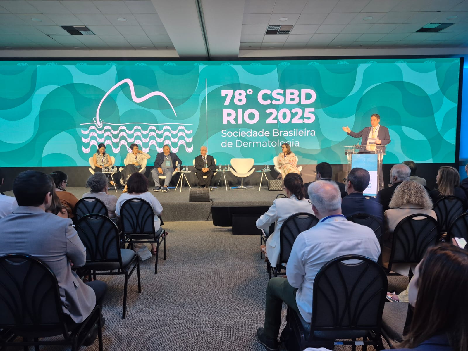 Congresso da Sociedade Brasileira de Dermatologia é um sucesso