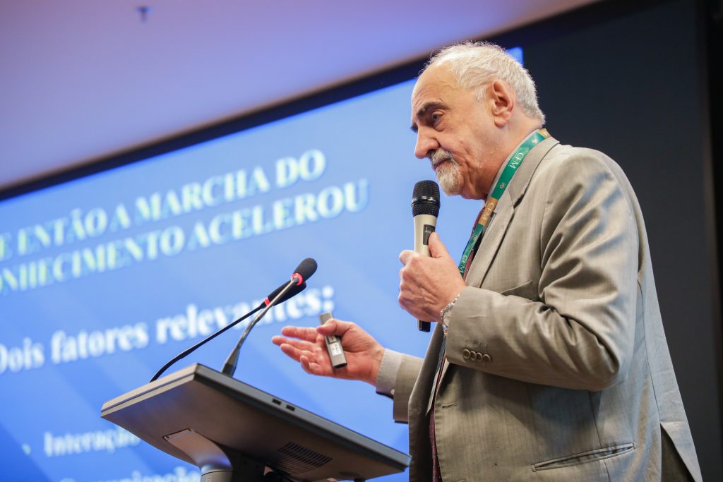 XIX Congresso de Humanidades Médicas discute impactos das mídias sociais na prática médica