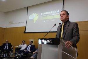 Conselho Federal de Medicina defende mais rigor na punição de agressores de médicos