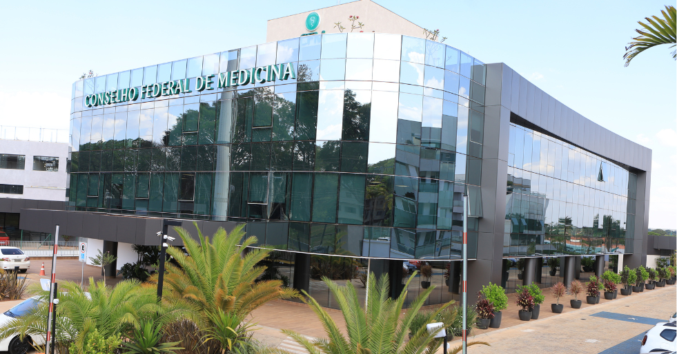 Parecer CFM esclarece competência da CNEN