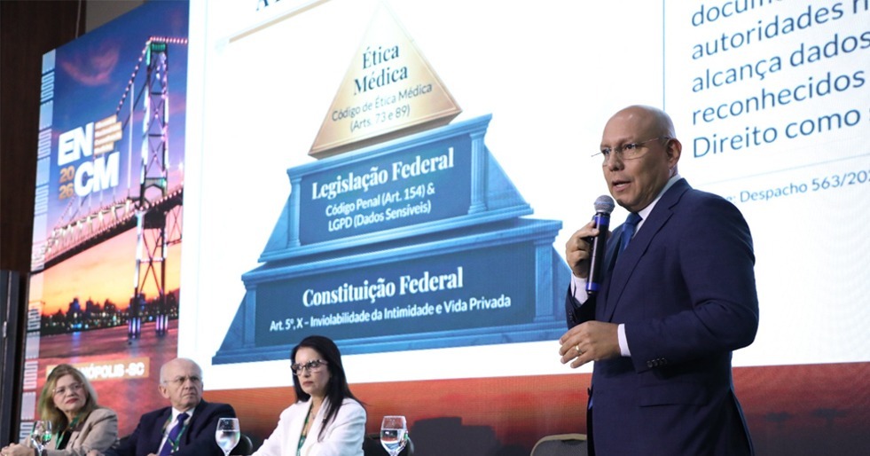 Debate sobre ética na divulgação de informações do paciente