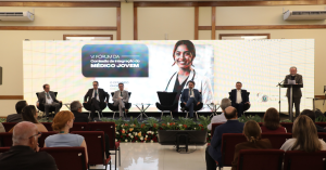 Fórum de Integração do Médico Jovem debate desafios da carreira em Campina Grande