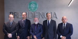 Representantes do Centro Universitário Adventista de São Paulo discutem qualidade da formação médica com CFM