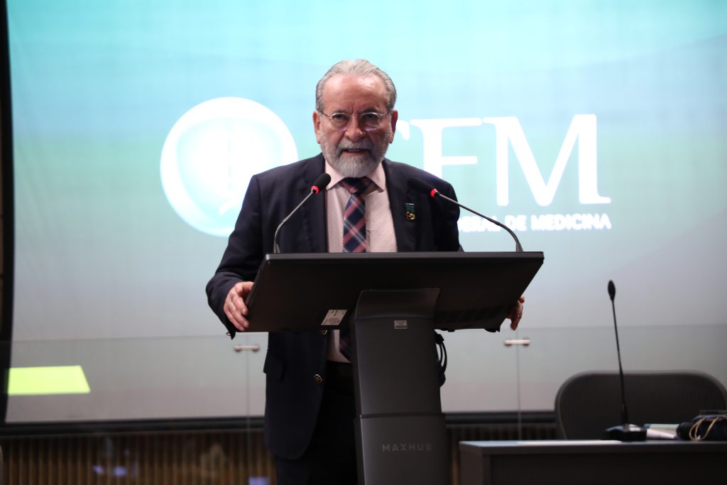 Capacitação e Treinamento de Conselheiros e Médicos Fiscais é iniciado pelo CFM