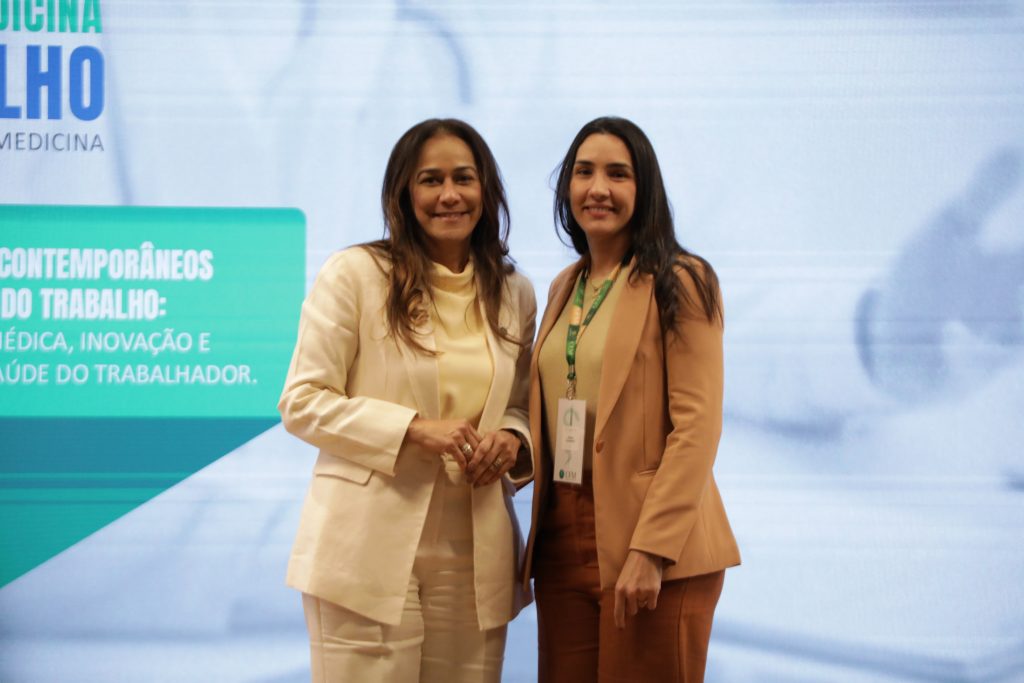 Independência do médico do trabalho é defendida diante de pressões corporativas; aumento de ações judiciais e limites da IA na saúde ocupacional são debatidos