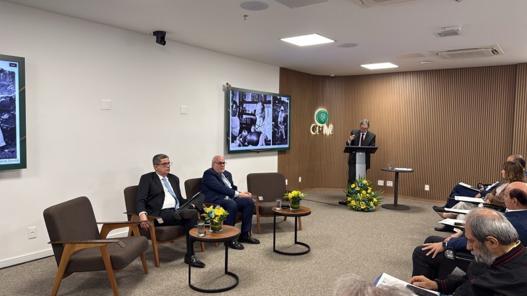 Convergência entre Juramento, redes sociais, liderança em saúde e Schweitzer no X Congresso de Humanidades Médicas
