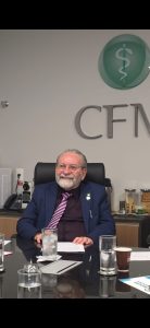 Aliança entre CFM e Febrasgo visa frear propostas que criminalizam obstetrícia